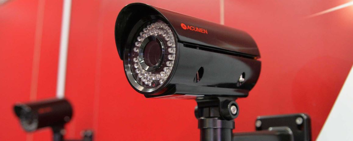 Concrete meets bricks